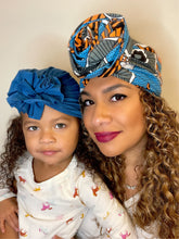 Load image into Gallery viewer, Children&#39;s Denim Blue Flower Turban
